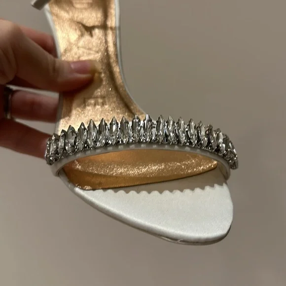 Ted Baker Saralia Strappy Satin Heel White Ivory Women’s 7 with Jewel Detail - Picture 6 of 8